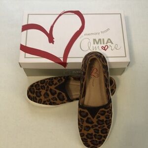 MIA AMORE Marcello Lep Fknit Size 7.5 M